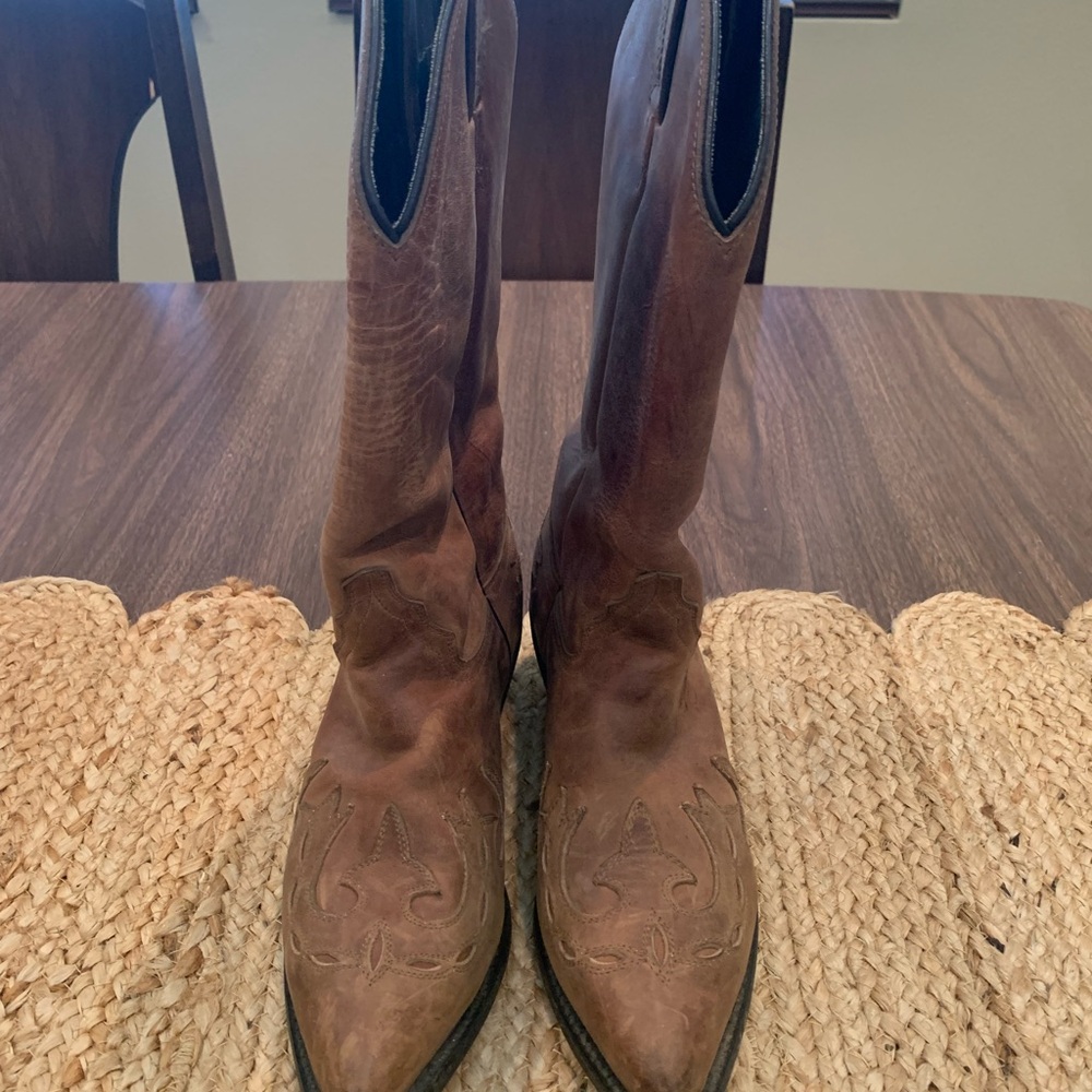 Women’s Brown Leather Western Cowboy Boots - Picture 6 of 7